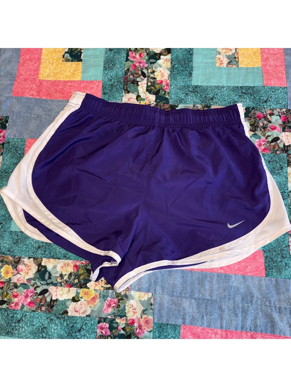 Nike Dri-FIT Women's M Athletic Running Shorts Elastic Waist
